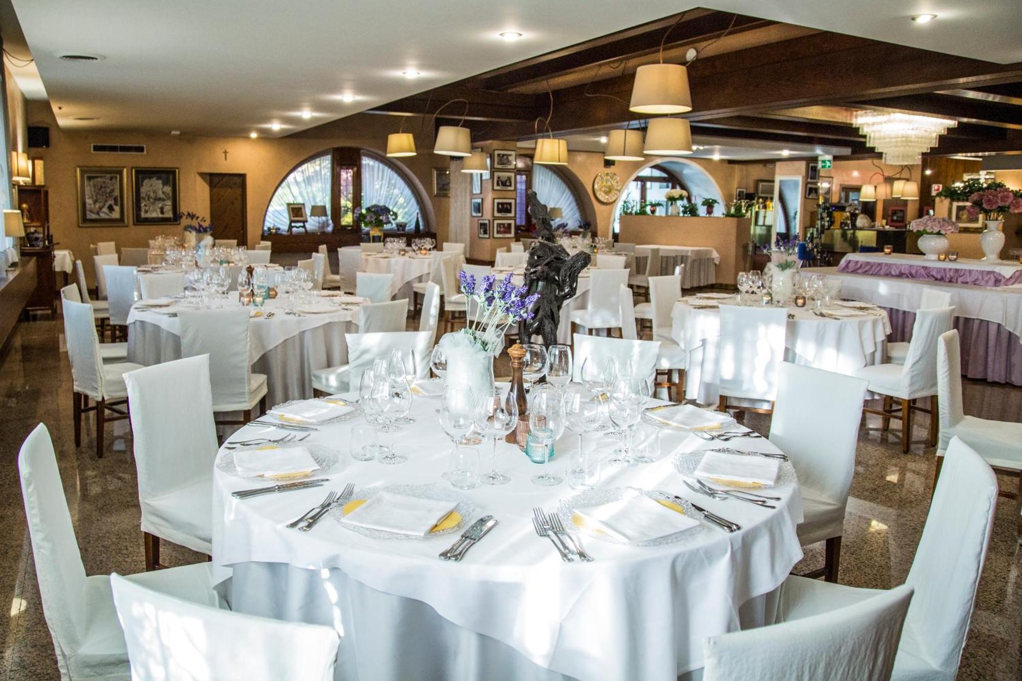 Hotel Posta 77 San Giorgio In Bosco Eksteriør billede